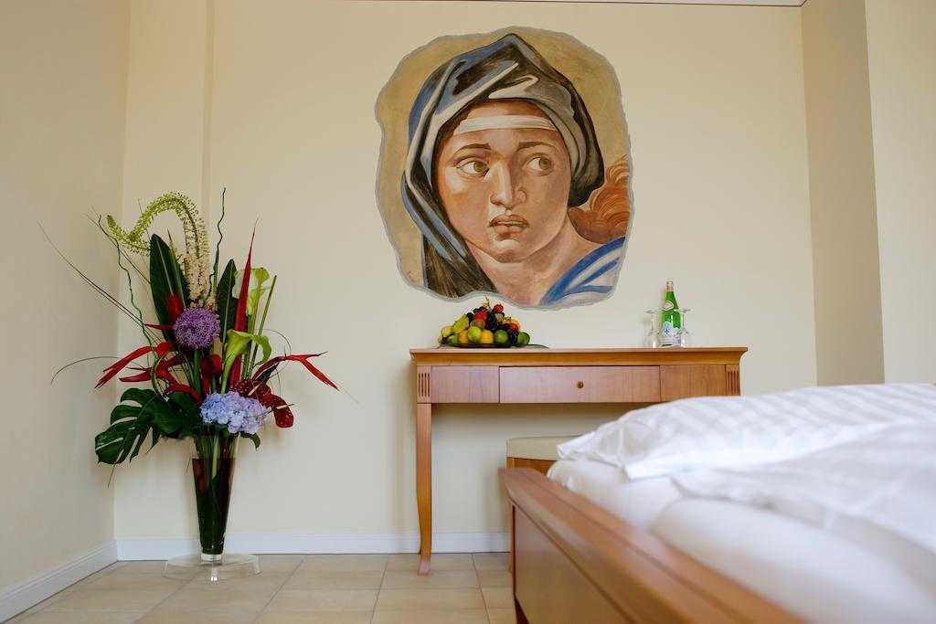 Xii Apostel Hotel Cologne